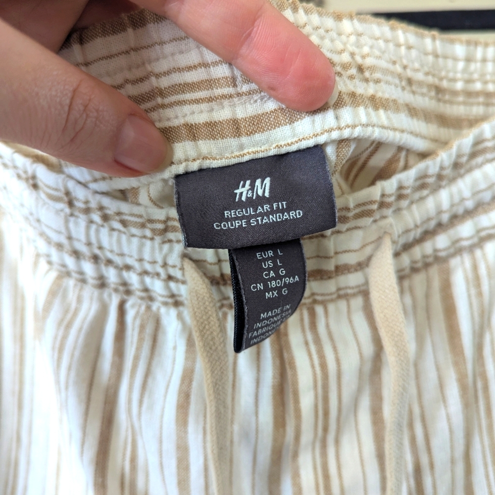 Striped Drawstring Shorts - Picture 2 of 10